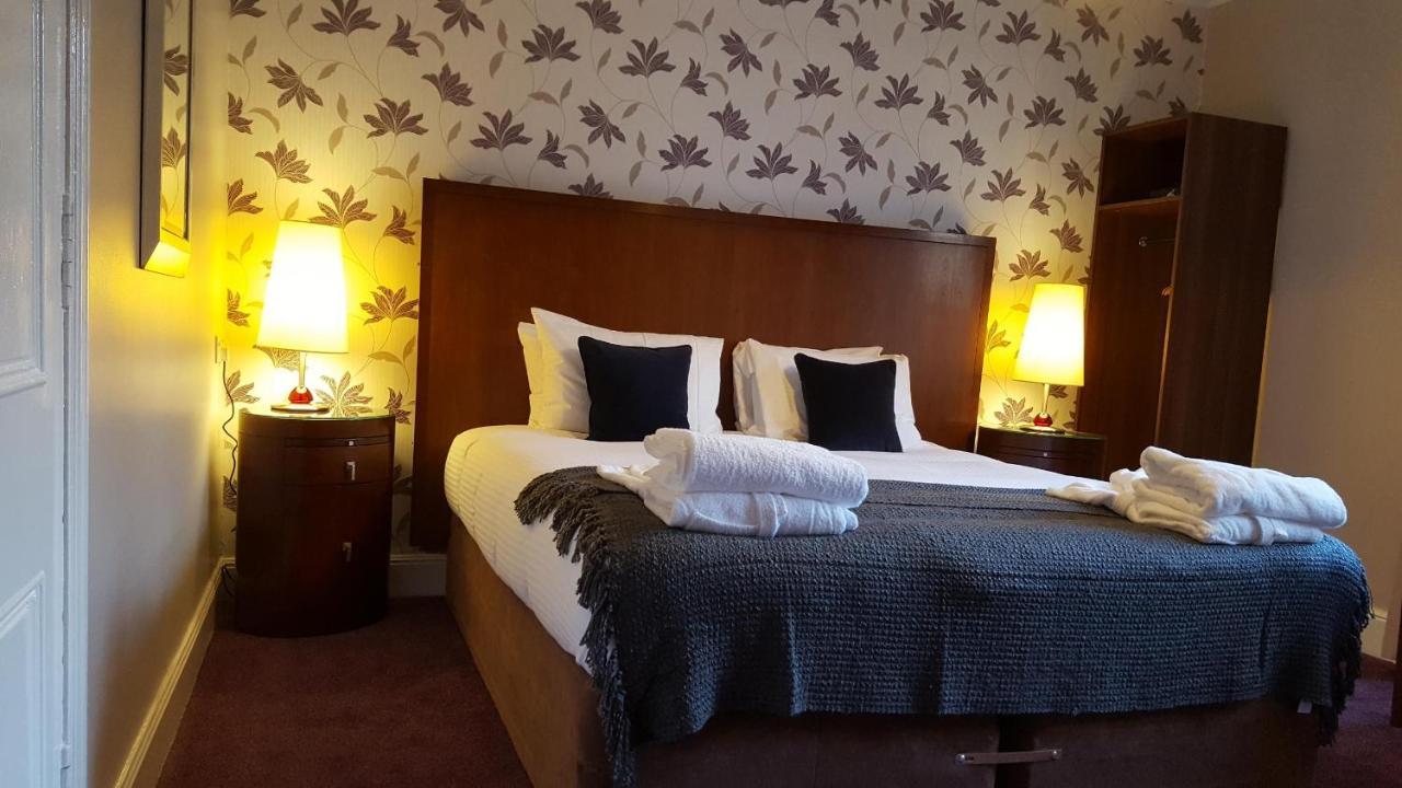 The Speyside Hotel And Restaurant Grantown-on-Spey Zewnętrze zdjęcie